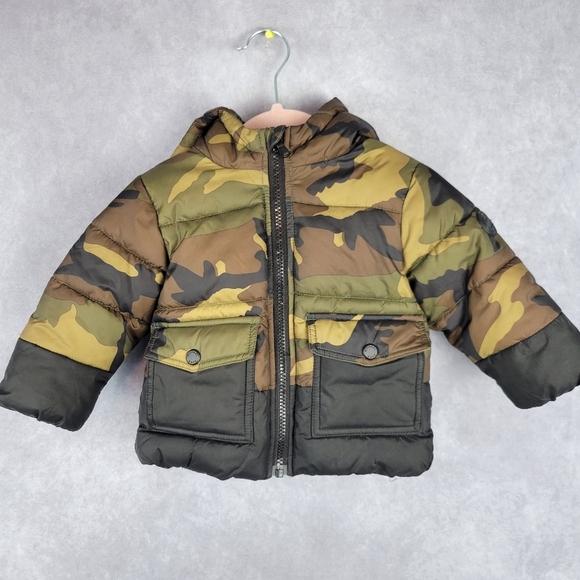 Michael Kors camo baby puffer jacket 18M - Picture 1 of 11